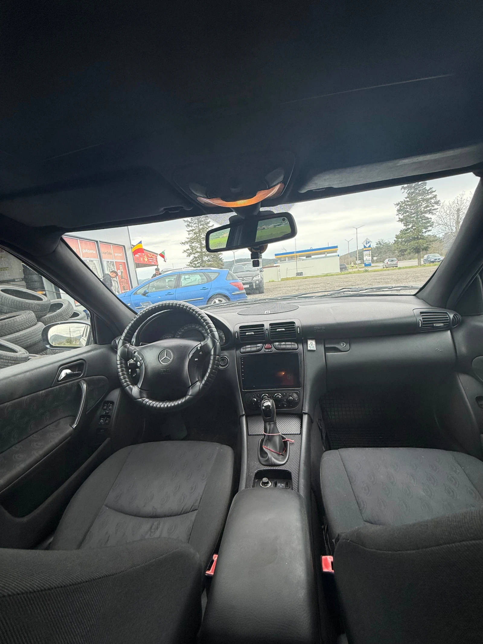 Mercedes-Benz C 180, снимка 11 - Автомобили и джипове - 54269037