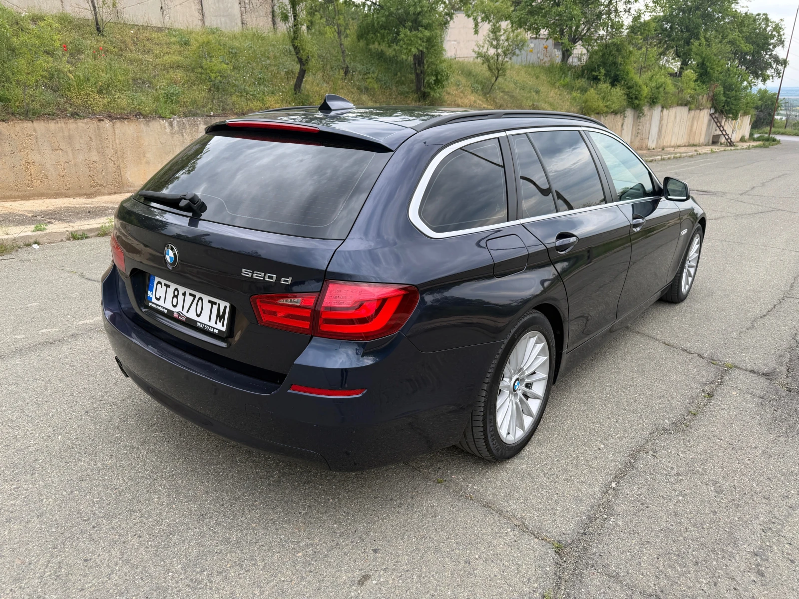 BMW 520 Много добро състояние, снимка 7 - Автомобили и джипове - 54458437