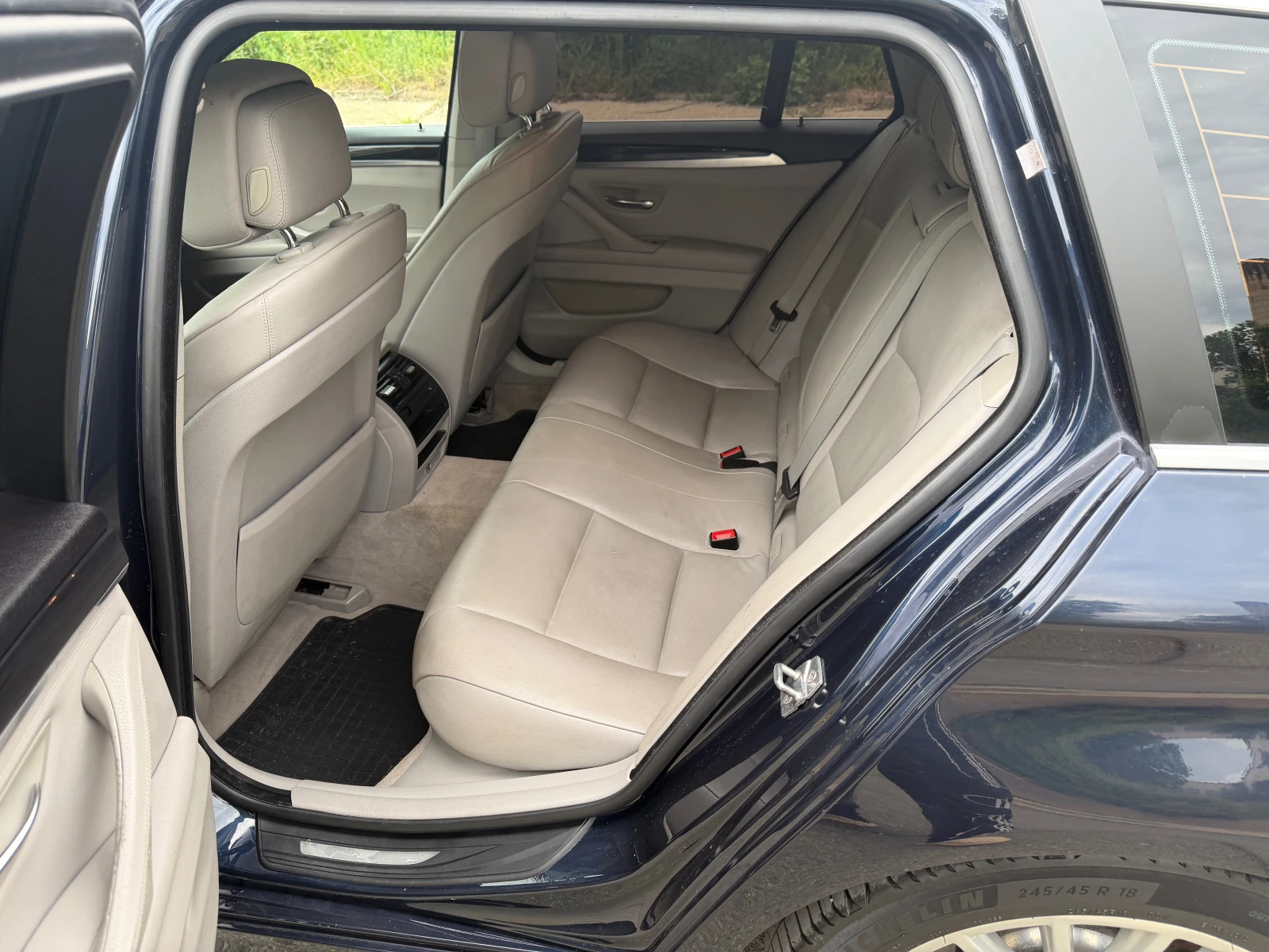 BMW 520 Много добро състояние, снимка 12 - Автомобили и джипове - 54458437