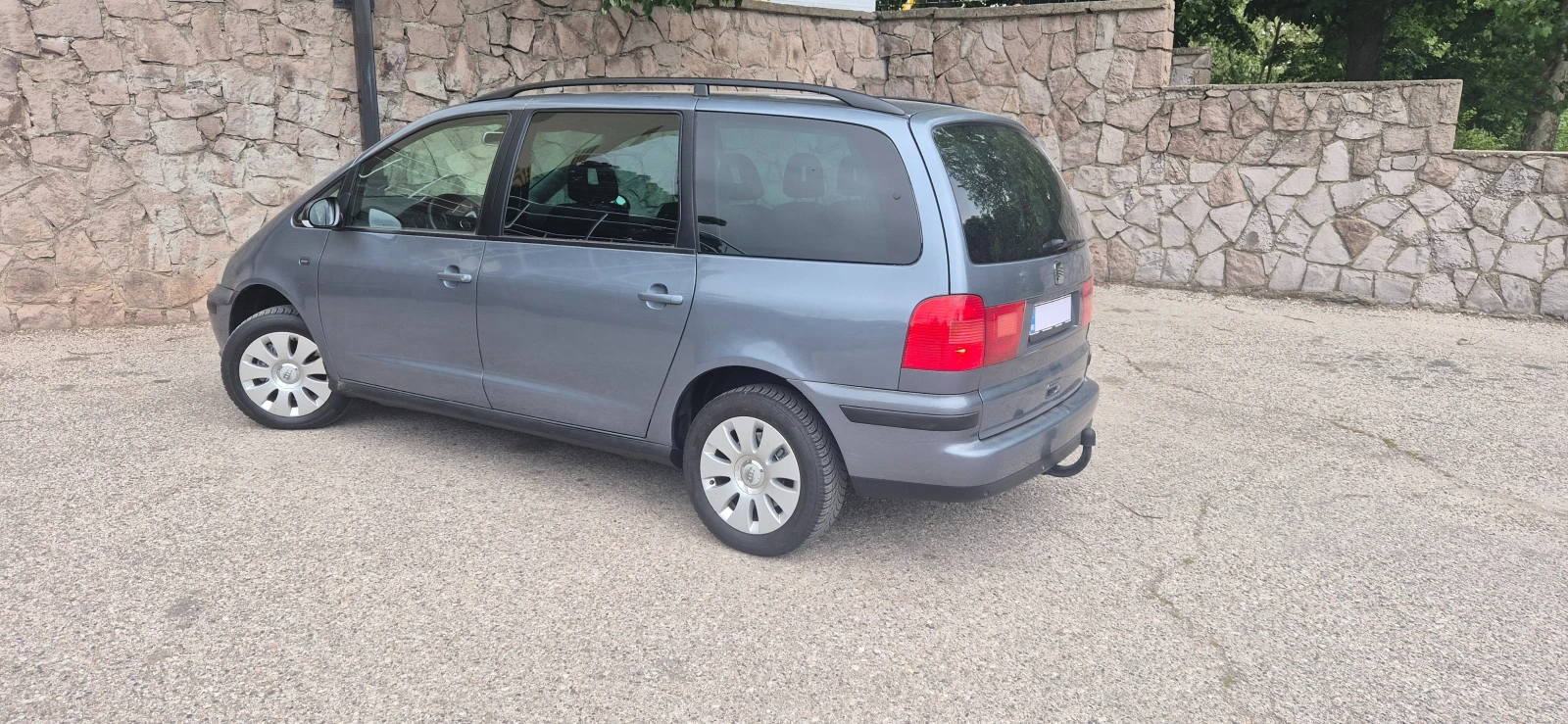 Seat Alhambra 1.9-TDI-116к.с.* 4х4* 6ск* 7мес* 09г, снимка 15 - Автомобили и джипове - 54714715