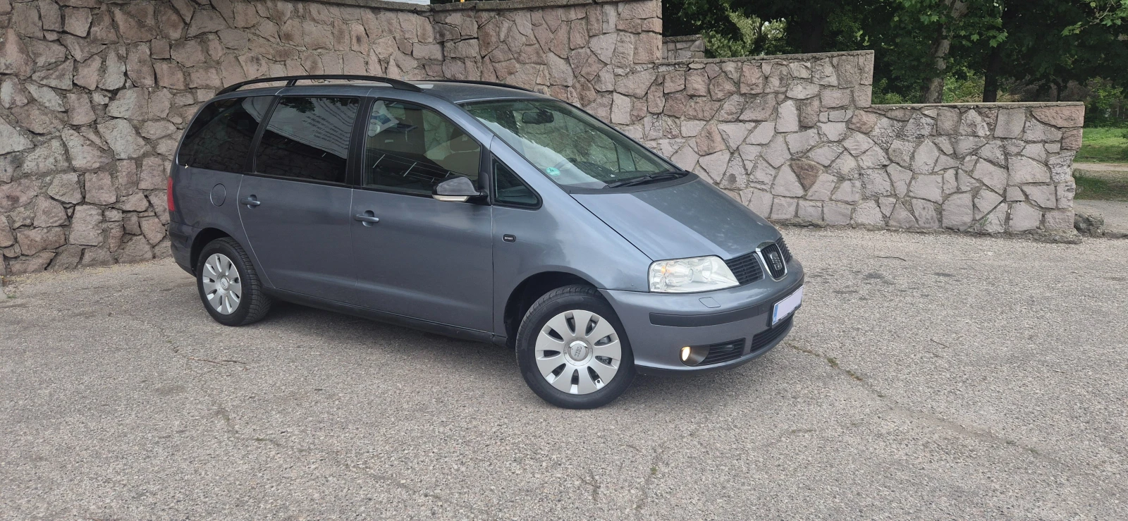 Seat Alhambra 1.9-TDI-116к.с.* 4х4* 6ск* 7мес* 09г, снимка 13 - Автомобили и джипове - 54714715