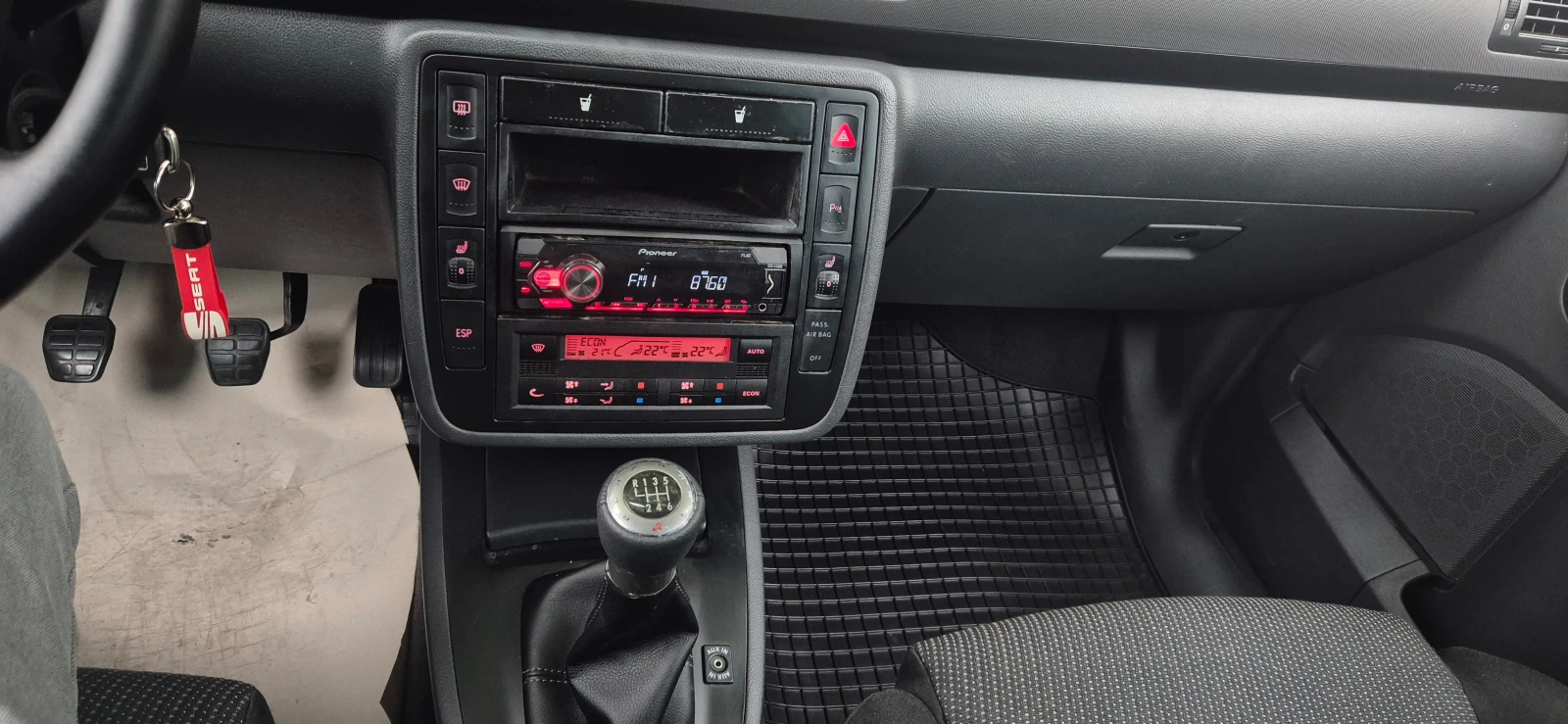 Seat Alhambra 1.9-TDI-116к.с.* 4х4* 6ск* 7мес* 09г, снимка 5 - Автомобили и джипове - 54714715