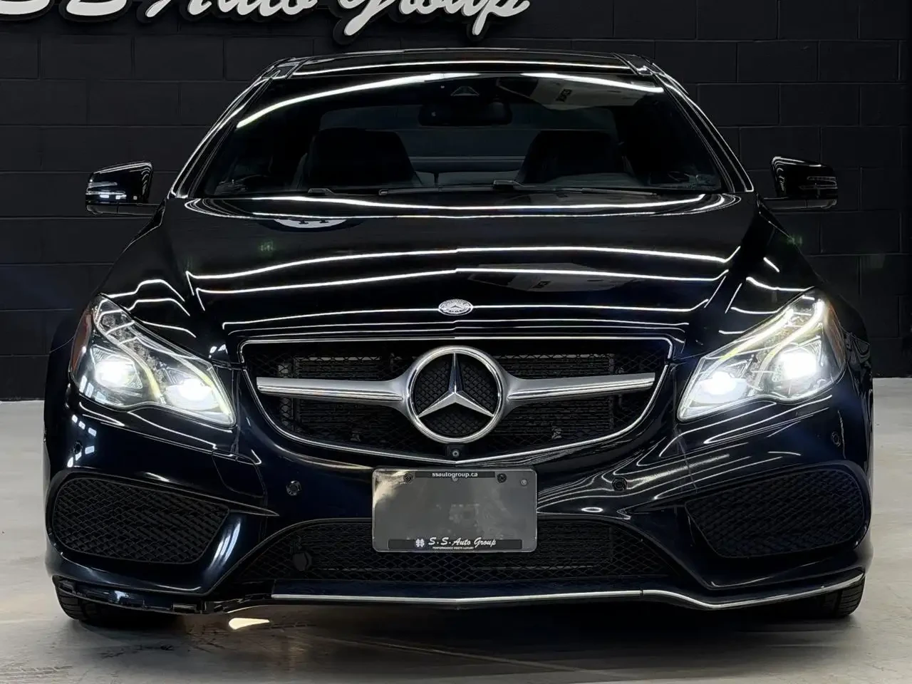 Mercedes-Benz E 400  4MATIC* AMG LINE* 9GTRONIC* 360* PANO* BI-TURBO* , снимка 2 - Автомобили и джипове - 55301257