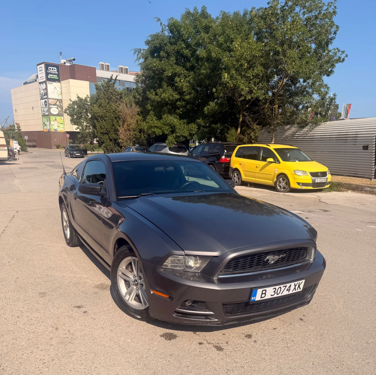 Ford Mustang, снимка 12 - Автомобили и джипове - 55320112