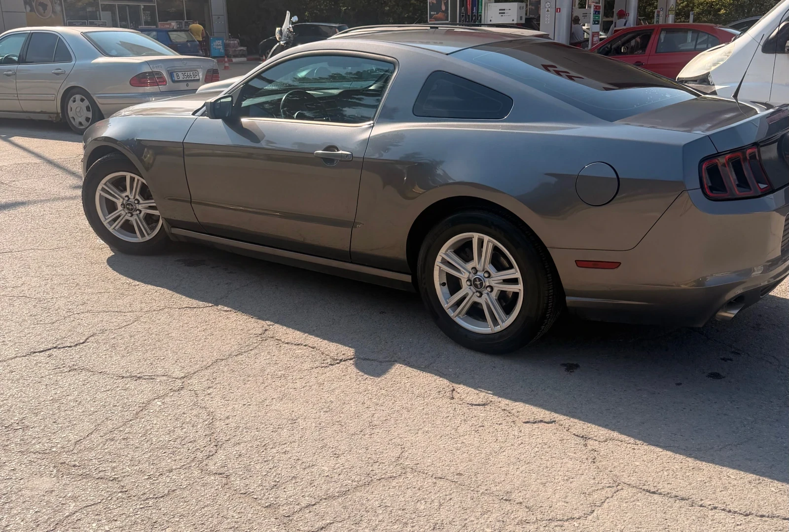 Ford Mustang, снимка 7 - Автомобили и джипове - 55320112