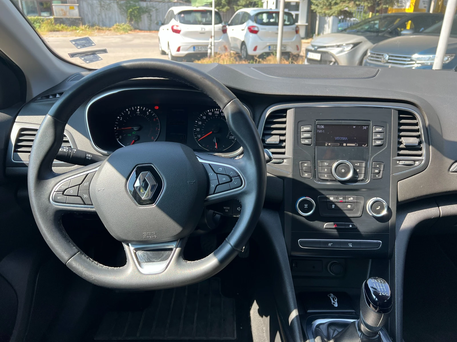 Renault Megane 115 h.p Tce 6M/T, снимка 9 - Автомобили и джипове - 55748567