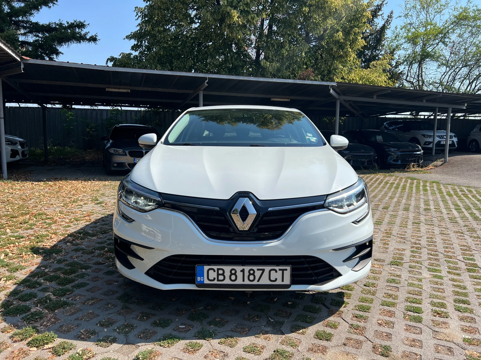 Renault Megane 115 h.p Tce 6M/T, снимка 2 - Автомобили и джипове - 55748567