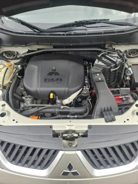 Mitsubishi Outlander 2.2DID 156к.с 4Х4 7 МЕСТЕН - 8300 лв. - 74880960 14
