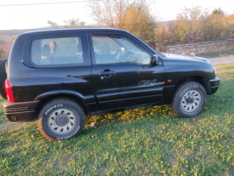 Suzuki Grand vitara, снимка 2 - Автомобили и джипове - 47495966