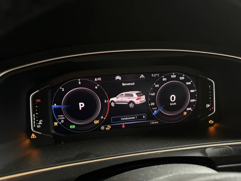 VW Tiguan 2.0 дизел 150кс 4Х4 на 125 километра е колата, снимка 7 - Автомобили и джипове - 49730401