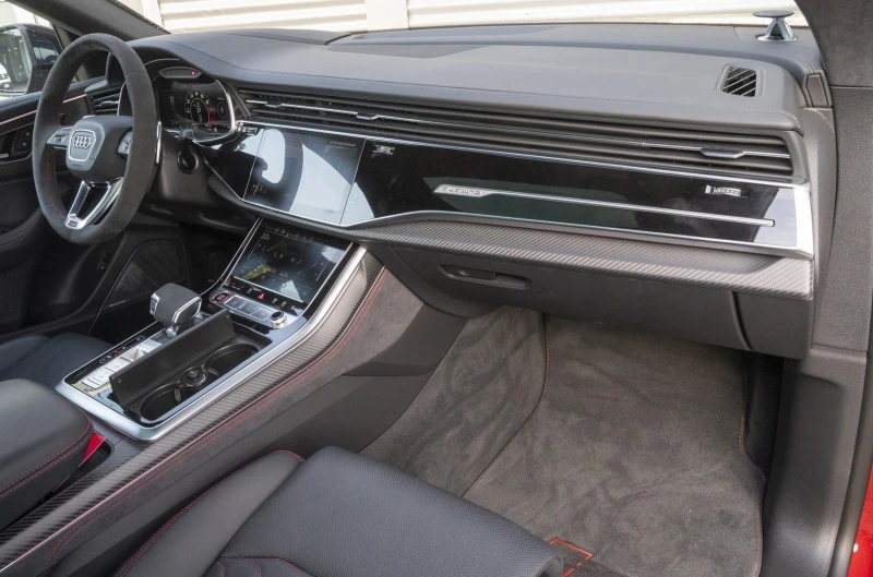 Audi RSQ8 PERFORMANCE/FACELIFT/CERAMIC/CARBON/B&O/PANO/HUD/, снимка 12 - Автомобили и джипове - 53315475