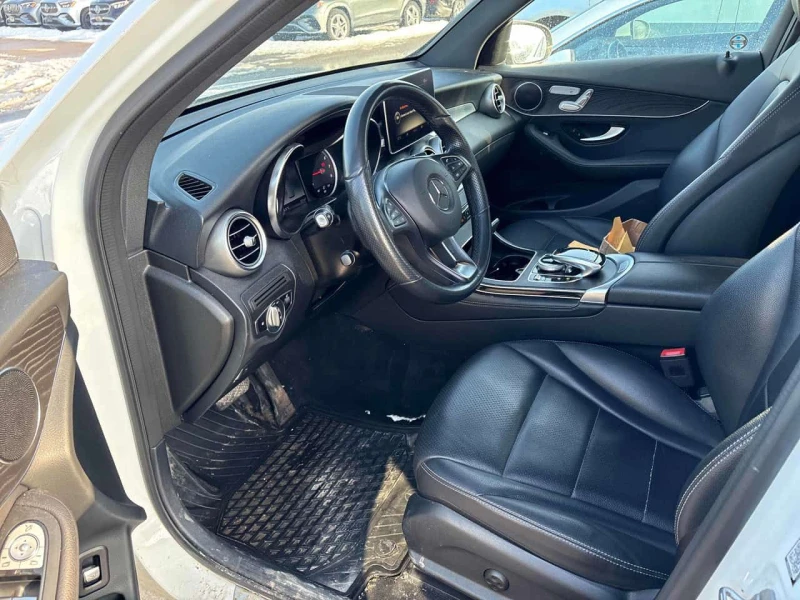 Mercedes-Benz GLC * 300 * BURMESTER* 2 КЛЮЧА* PANO* ПОДГРЕВ* , снимка 5 - Автомобили и джипове - 53516515