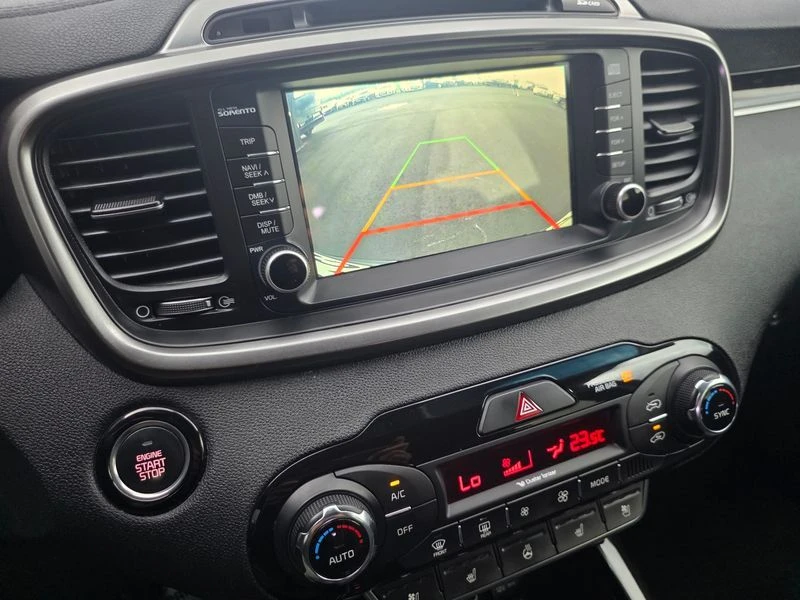 Kia Sorento Diesel 2.0 4WD| 185к.с., снимка 14 - Автомобили и джипове - 56126364