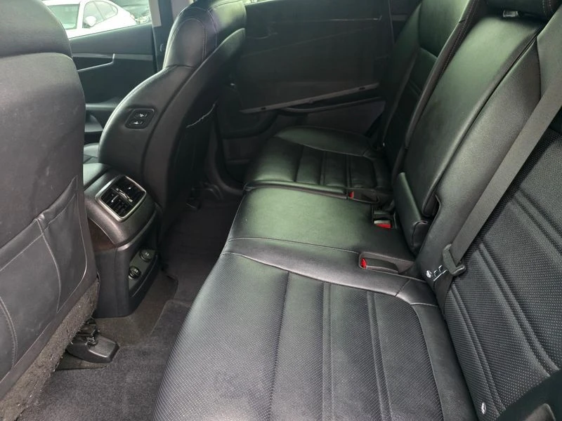 Kia Sorento Diesel 2.0 4WD| 185к.с., снимка 17 - Автомобили и джипове - 56126364