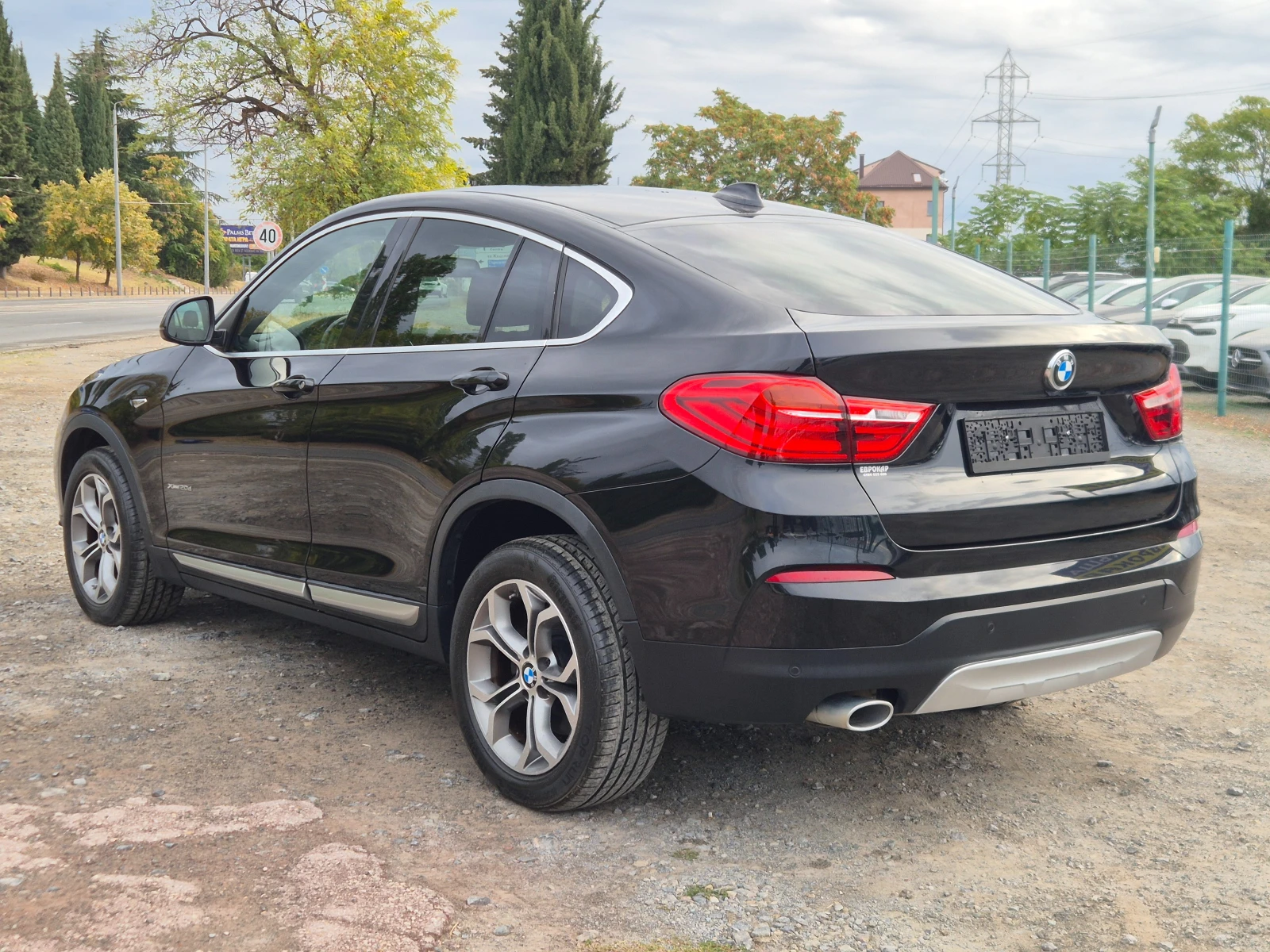 BMW X4 2.0d XDrive, снимка 3 - Автомобили и джипове - 47747364