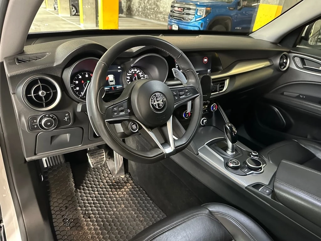 Alfa Romeo Stelvio * Sport * CARFAX * БЕЗ ПЪРВОНАЧАЛНА ВНОСКА - изображение 5