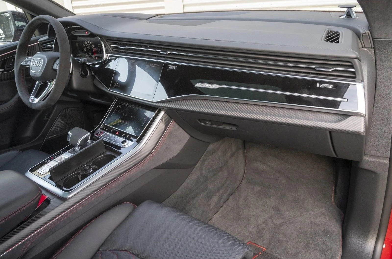 Audi RSQ8 PERFORMANCE/FACELIFT/CERAMIC/CARBON/B&O/PANO/HUD/ | Mobile.bg � ����������� 12