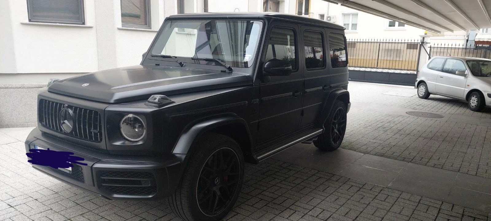 Mercedes-Benz G 63 AMG, снимка 4 - Автомобили и джипове - 53943387