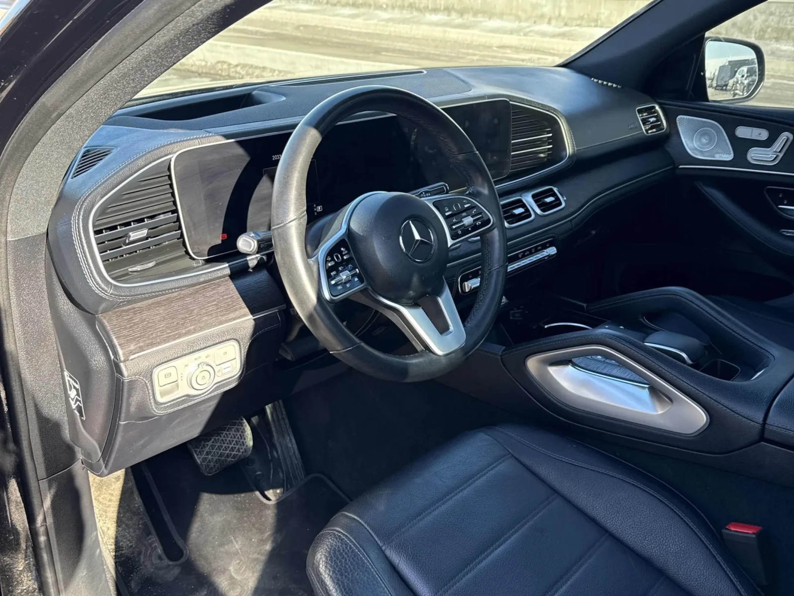 Mercedes-Benz GLE 450 Coupe * * CARFAX * * АВТО КРЕДИТ * * , снимка 8 - Автомобили и джипове - 54138898