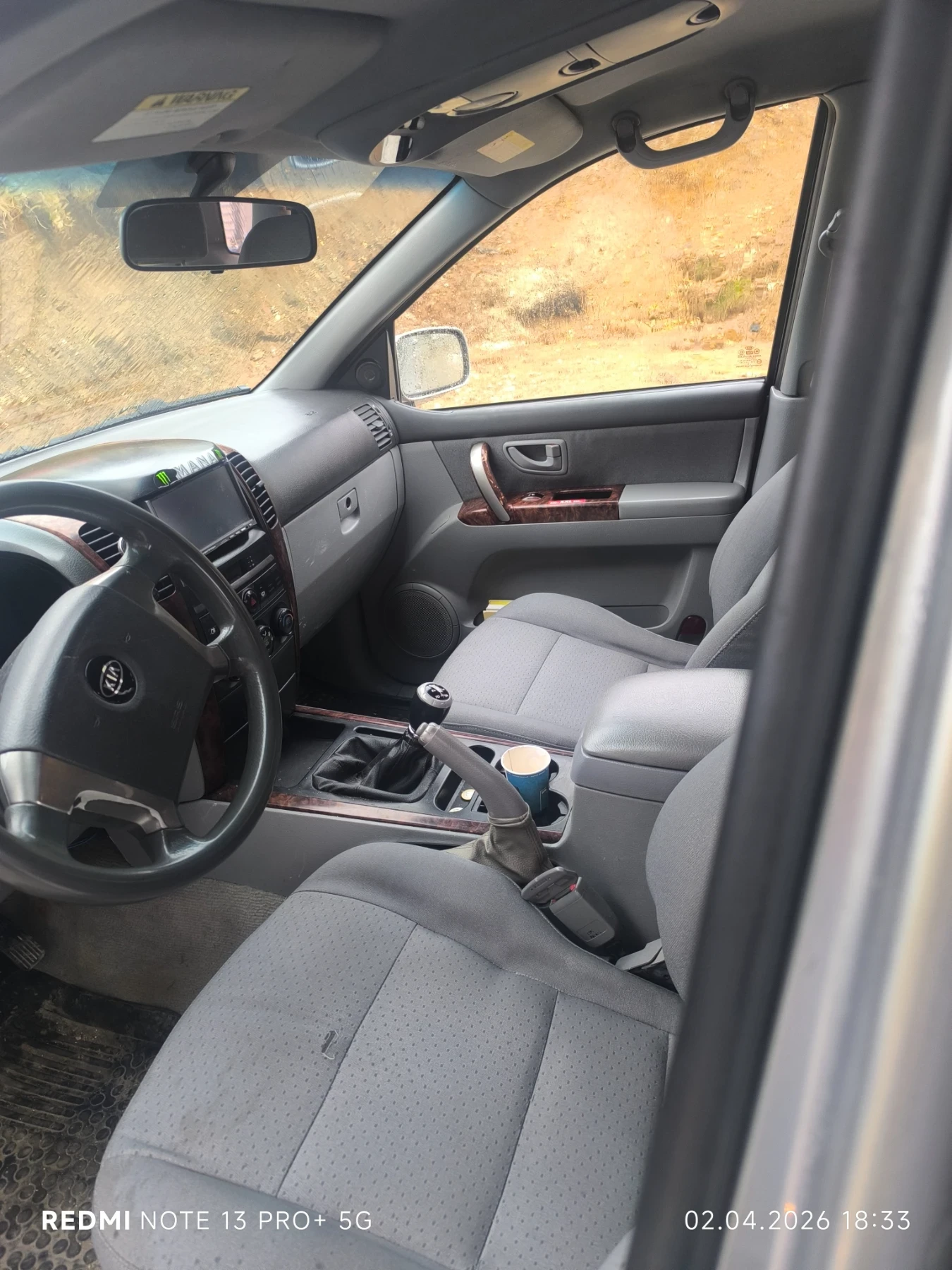 Kia Sorento 2.5, снимка 3 - Автомобили и джипове - 54575161