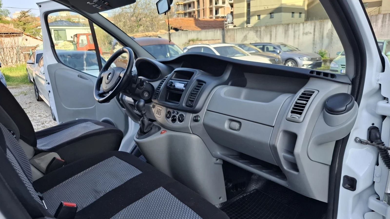 Opel Vivaro 2.0 dci 115 ps | Mobile.bg � ����������� 6
