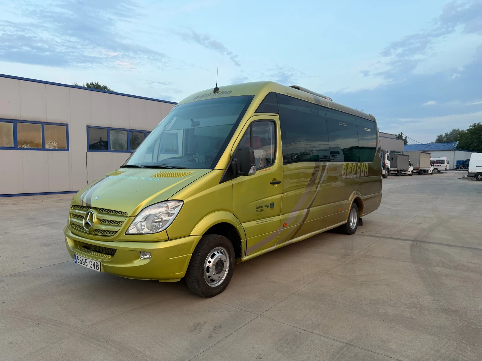 Mercedes-Benz Sprinter 519 Климатик, ТЕЛМА, 21 места!!!, снимка 3 - Бусове и автобуси - 55495492
