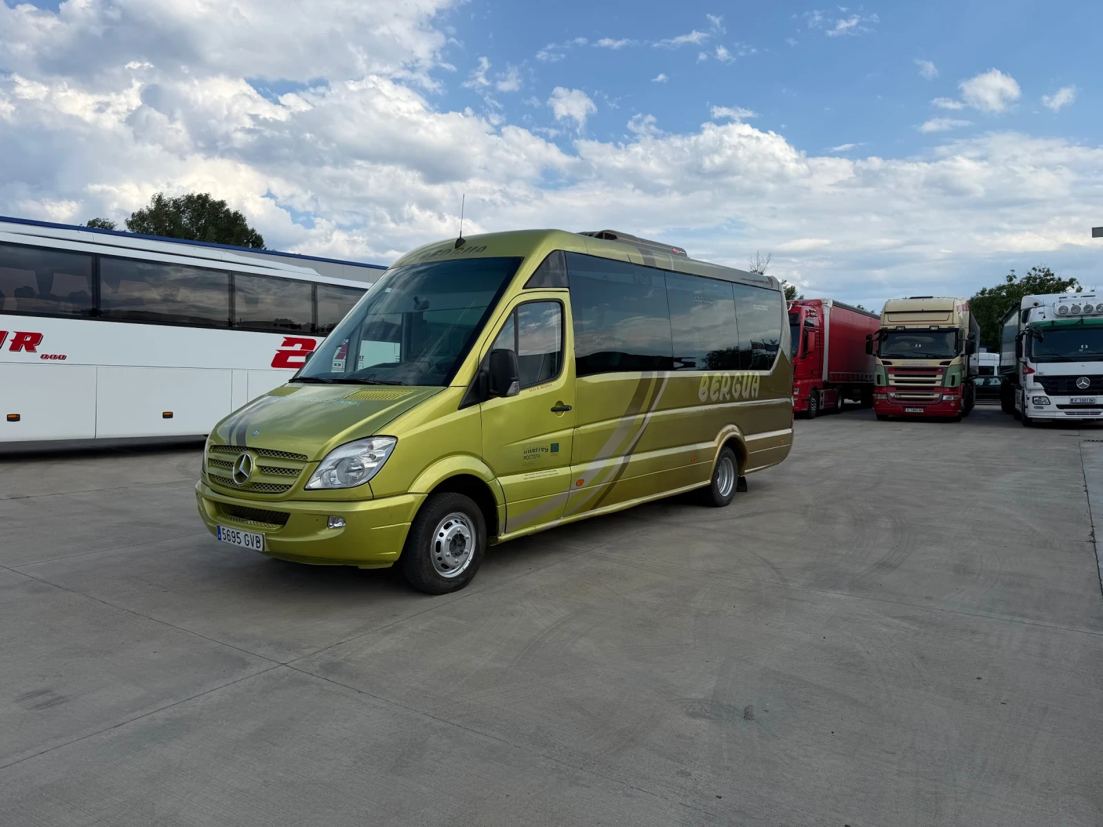 Mercedes-Benz Sprinter 519 Климатик, ТЕЛМА, 21 места!!!, снимка 4 - Бусове и автобуси - 55148685