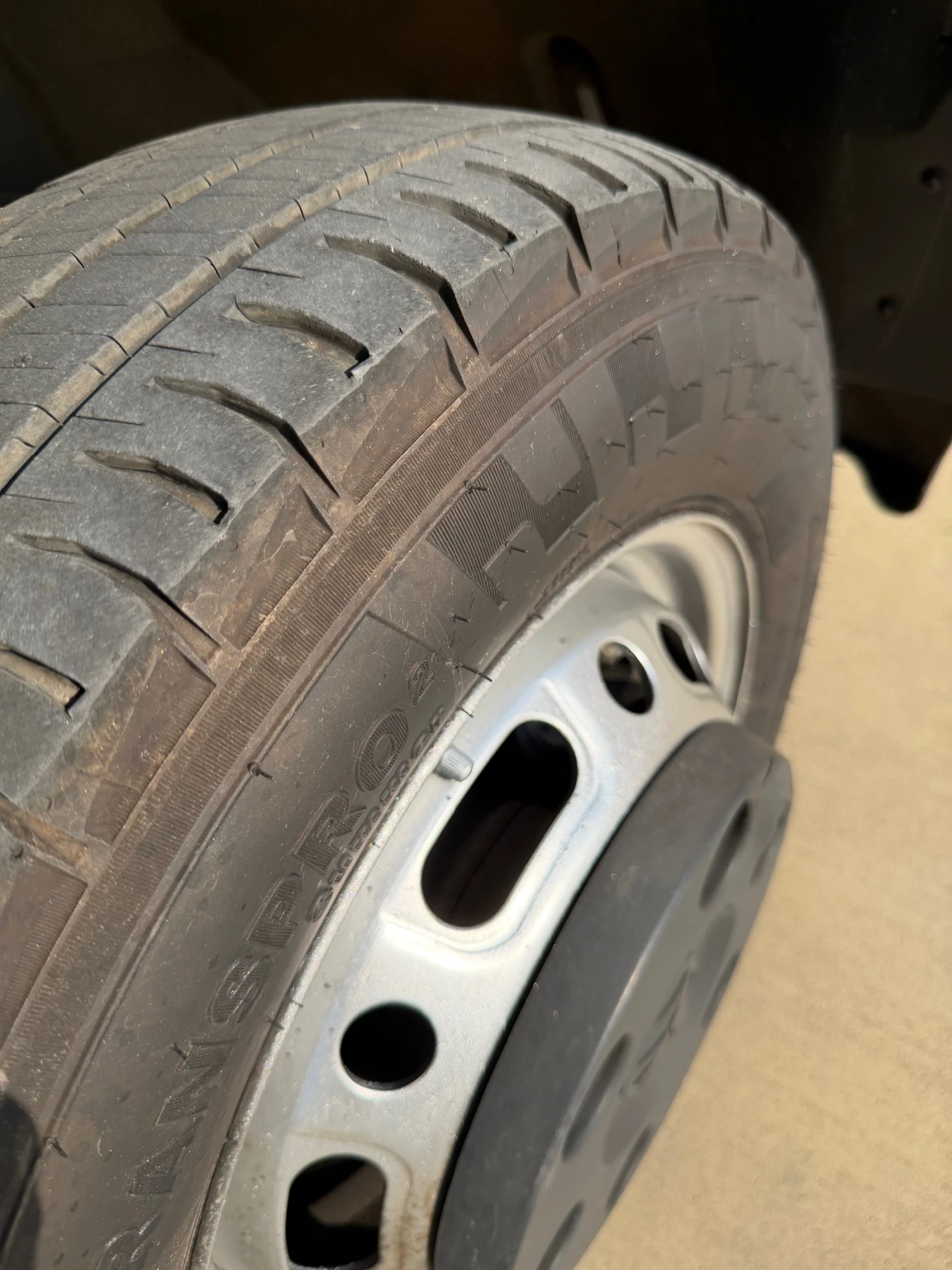 VW Crafter 2.5 tdi 163кс, 22 местен!!!, снимка 13 - Бусове и автобуси - 55148685