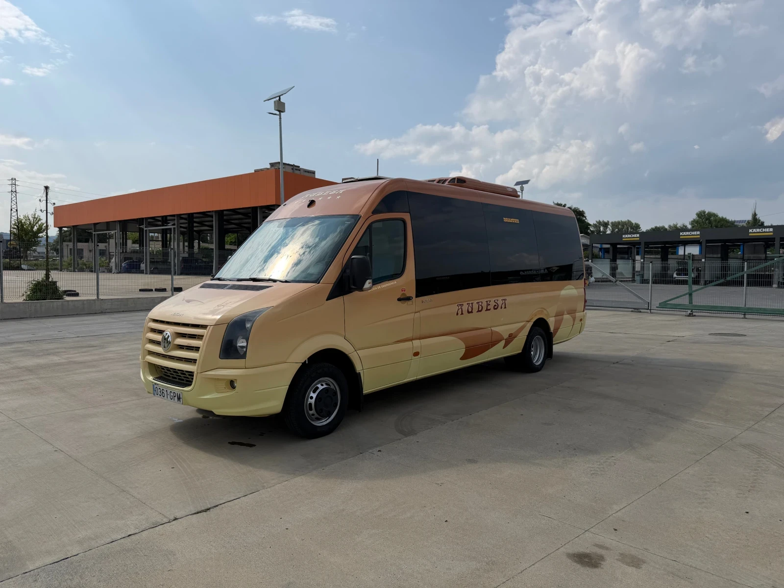 VW Crafter 2.5 tdi 163кс, 22 местен!!!, снимка 3 - Бусове и автобуси - 55148685