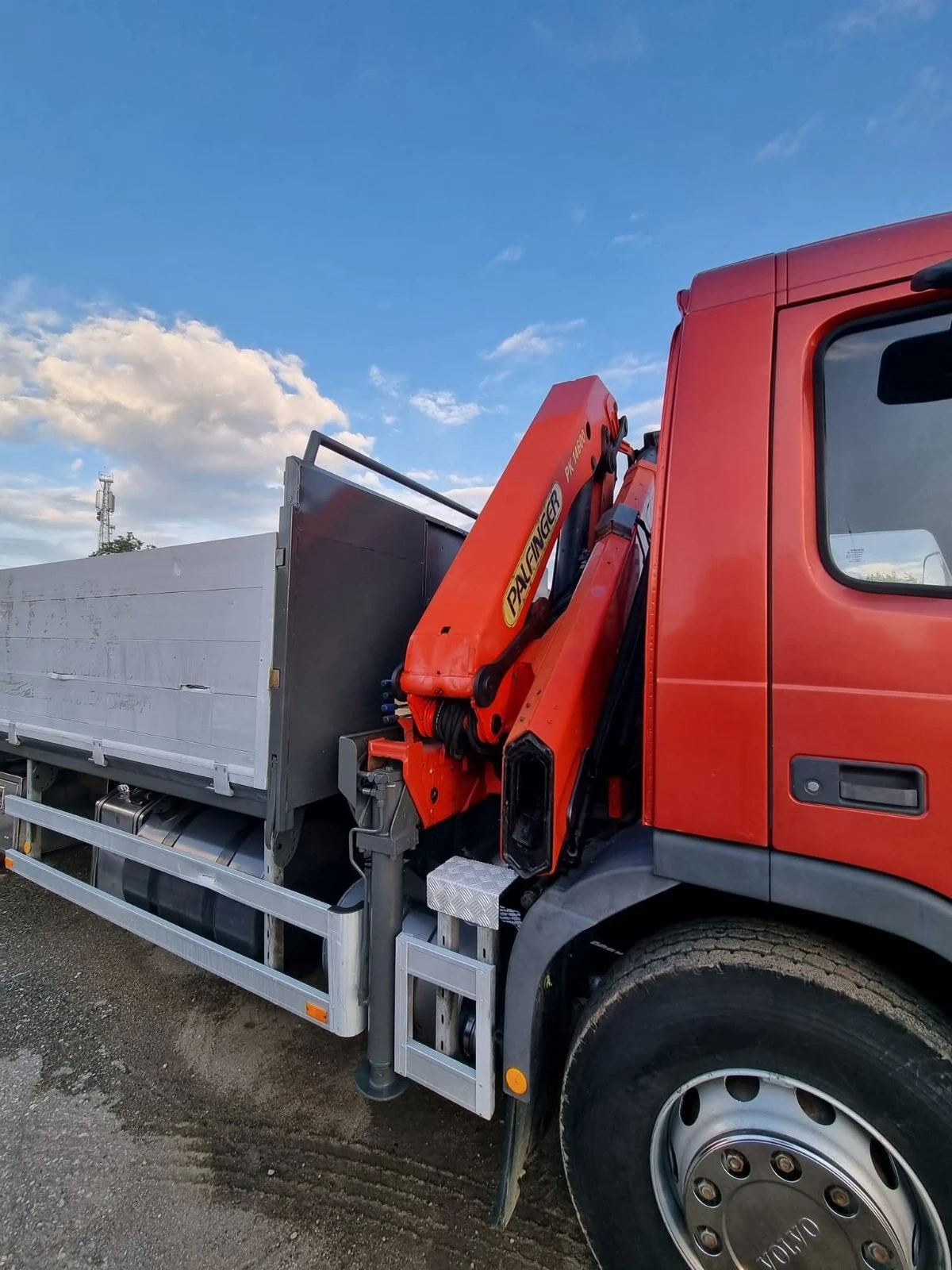 Volvo Fm 7 Кран 15м  - изображение 2