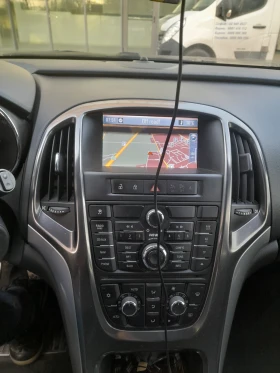 Opel Astra 1.7 CDTI, снимка 8