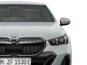 BMW 550 xDrive Sedan, снимка 6