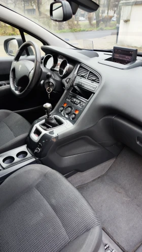 Peugeot 5008 1.6hdi, снимка 4