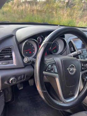 Обява за продажба на Opel Astra J 1.4 TURBO/COSMO/LPG  ~10 499 лв. - изображение 4