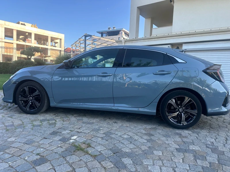 Honda Civic 1.0i 130ps LED AUT KAMERA 54000км, снимка 8 - Автомобили и джипове - 47004563