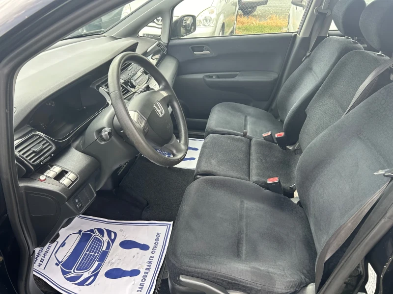 Honda Fr-v 1.7i, снимка 12 - Автомобили и джипове - 47633344