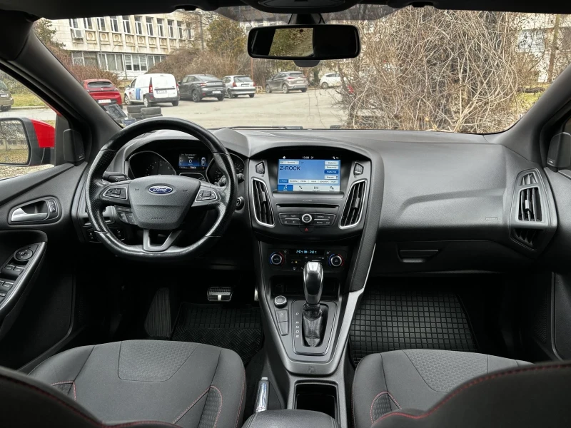 Ford Focus ST Line 2.0 TDCI 150h.p., снимка 12 - Автомобили и джипове - 48999262