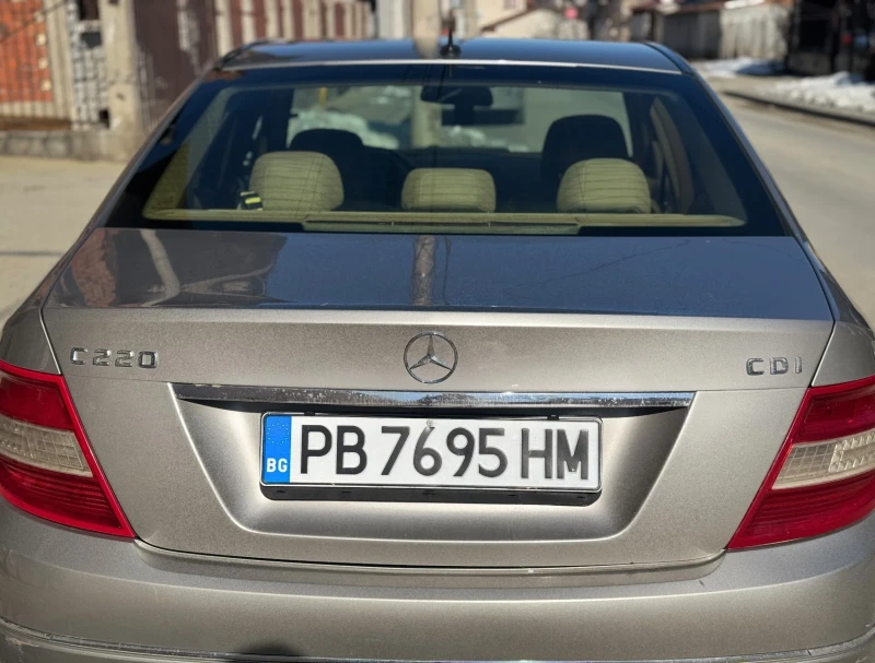 Mercedes-Benz C 220 2.2, снимка 6 - Автомобили и джипове - 49030848