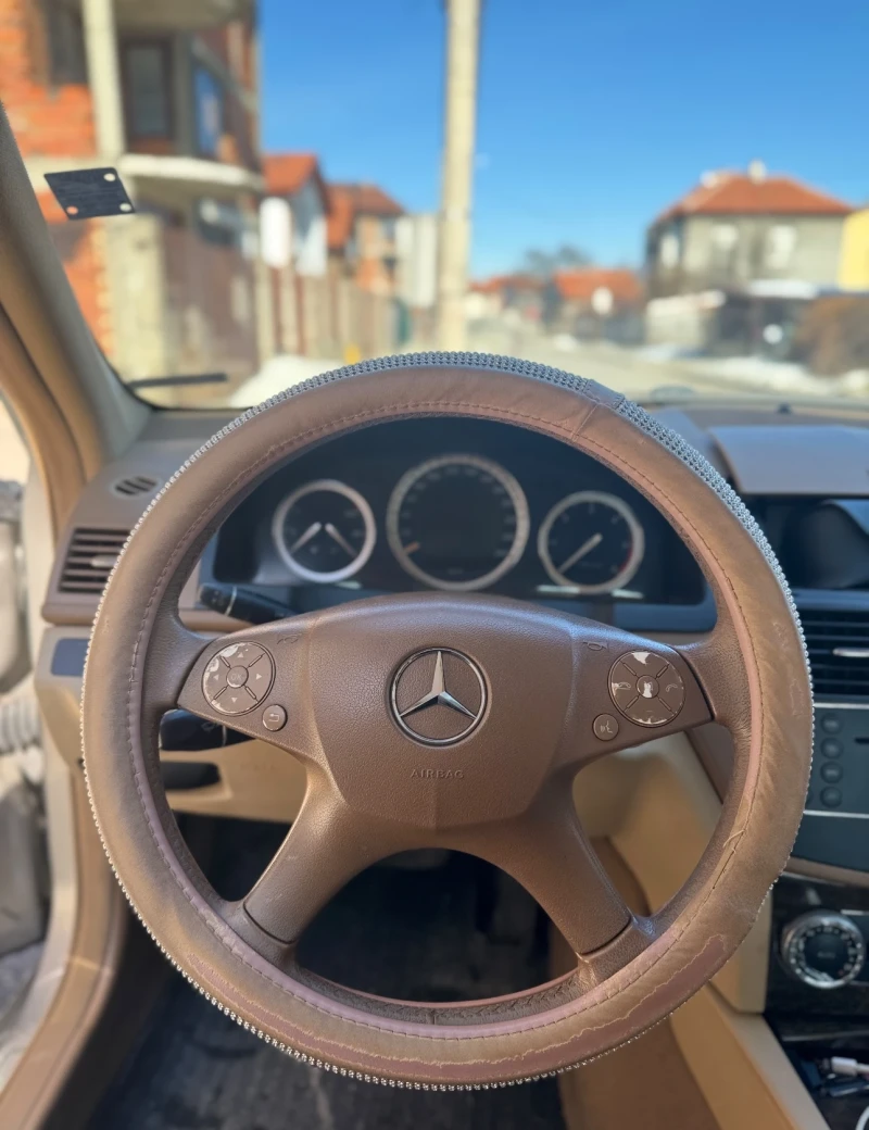 Mercedes-Benz C 220 2.2, снимка 11 - Автомобили и джипове - 49030848