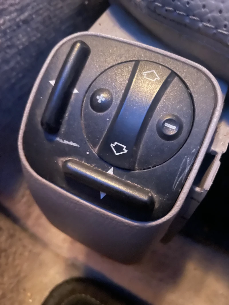 Mercedes-Benz E 320 Газ/Бензин BRC, снимка 12 - Автомобили и джипове - 52530555