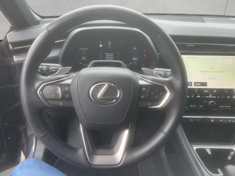 Lexus LBX FWD/HEV/136HP/RELAX/360/HUD/KLESS/MEMORY/845v, снимка 9 - Автомобили и джипове - 53020577