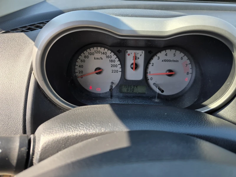 Nissan Note 1.4i ПЕРФЕКТЕН, снимка 10 - Автомобили и джипове - 53270334