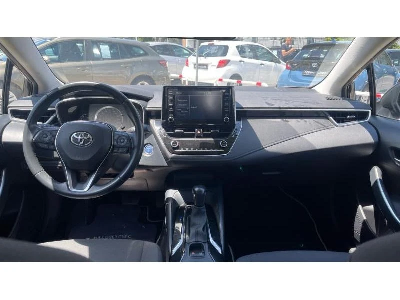 Toyota Corolla, снимка 8 - Автомобили и джипове - 46482848