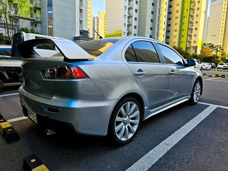 Mitsubishi Lancer Dynamic, снимка 2 - Автомобили и джипове - 55727398