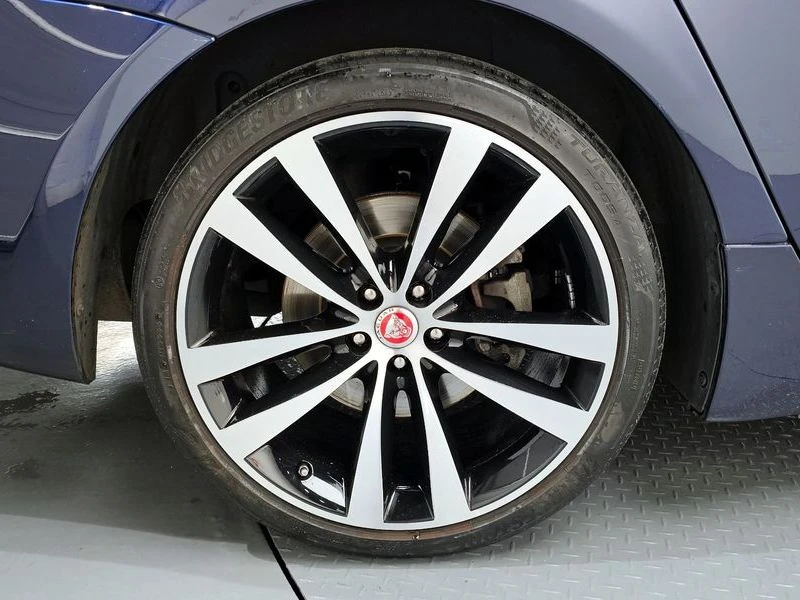 Jaguar Xj 3.0 Automatic, снимка 5 - Автомобили и джипове - 55926449