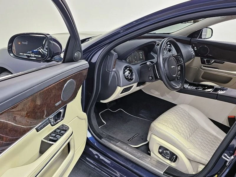 Jaguar Xj 3.0 Automatic, снимка 10 - Автомобили и джипове - 55926449