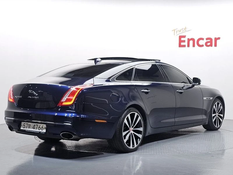 Jaguar Xj 3.0 Automatic, снимка 2 - Автомобили и джипове - 55926449