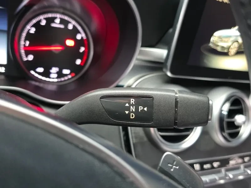 Mercedes-Benz C 200 САМО 30% АВАНС, снимка 17 - Автомобили и джипове - 55947072
