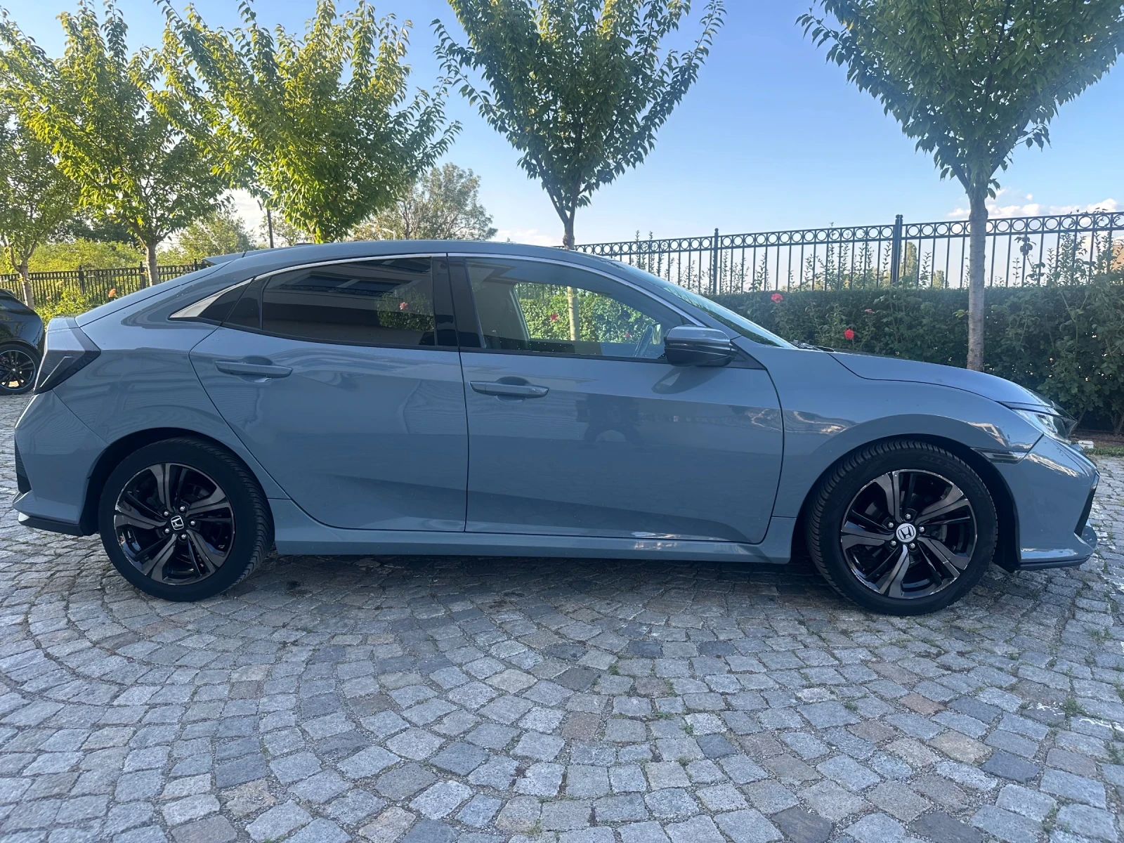 Honda Civic 1.0i 130ps LED AUT KAMERA 54000км - изображение 4