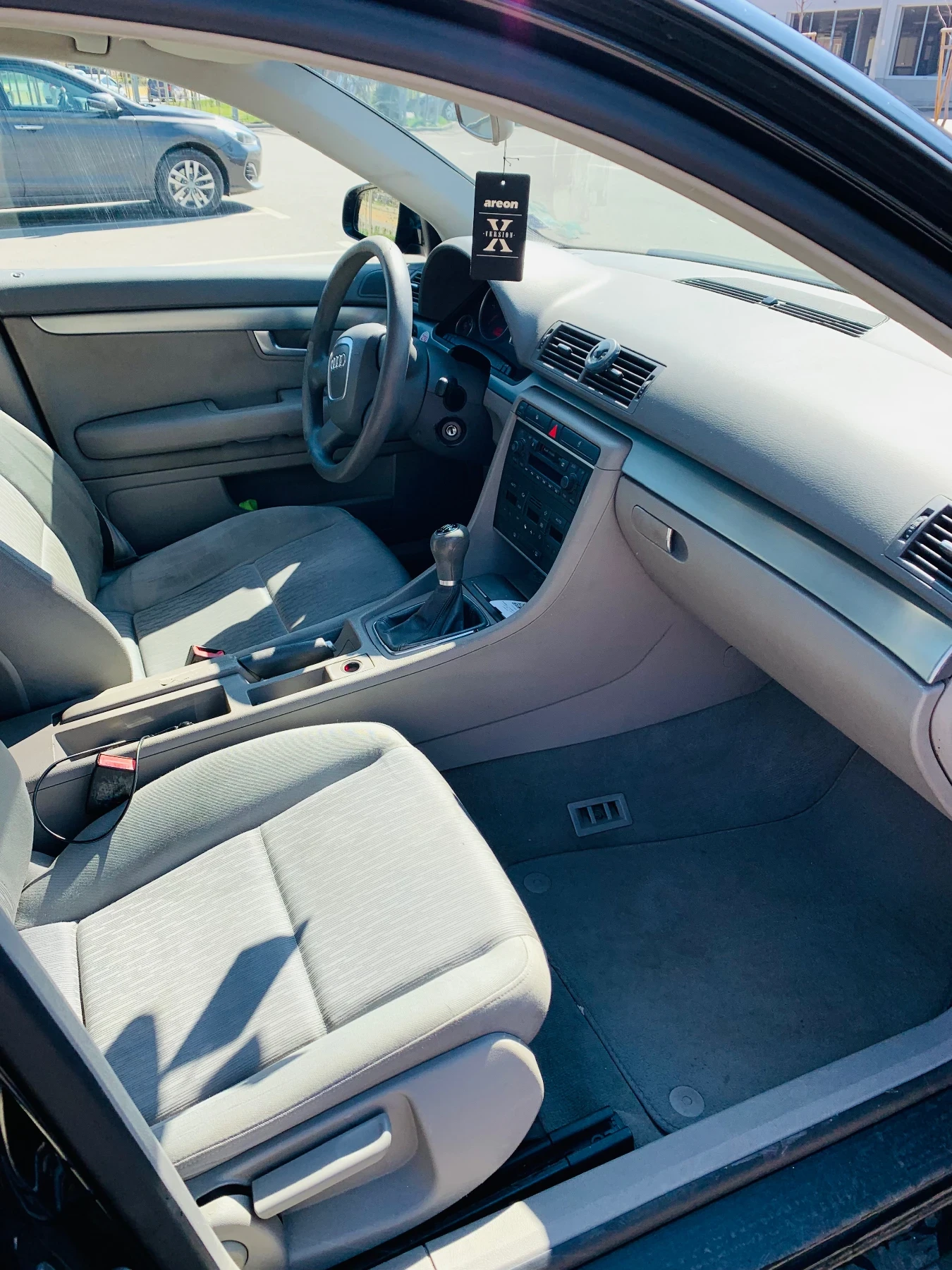 Audi A4 1.9 D - изображение 9